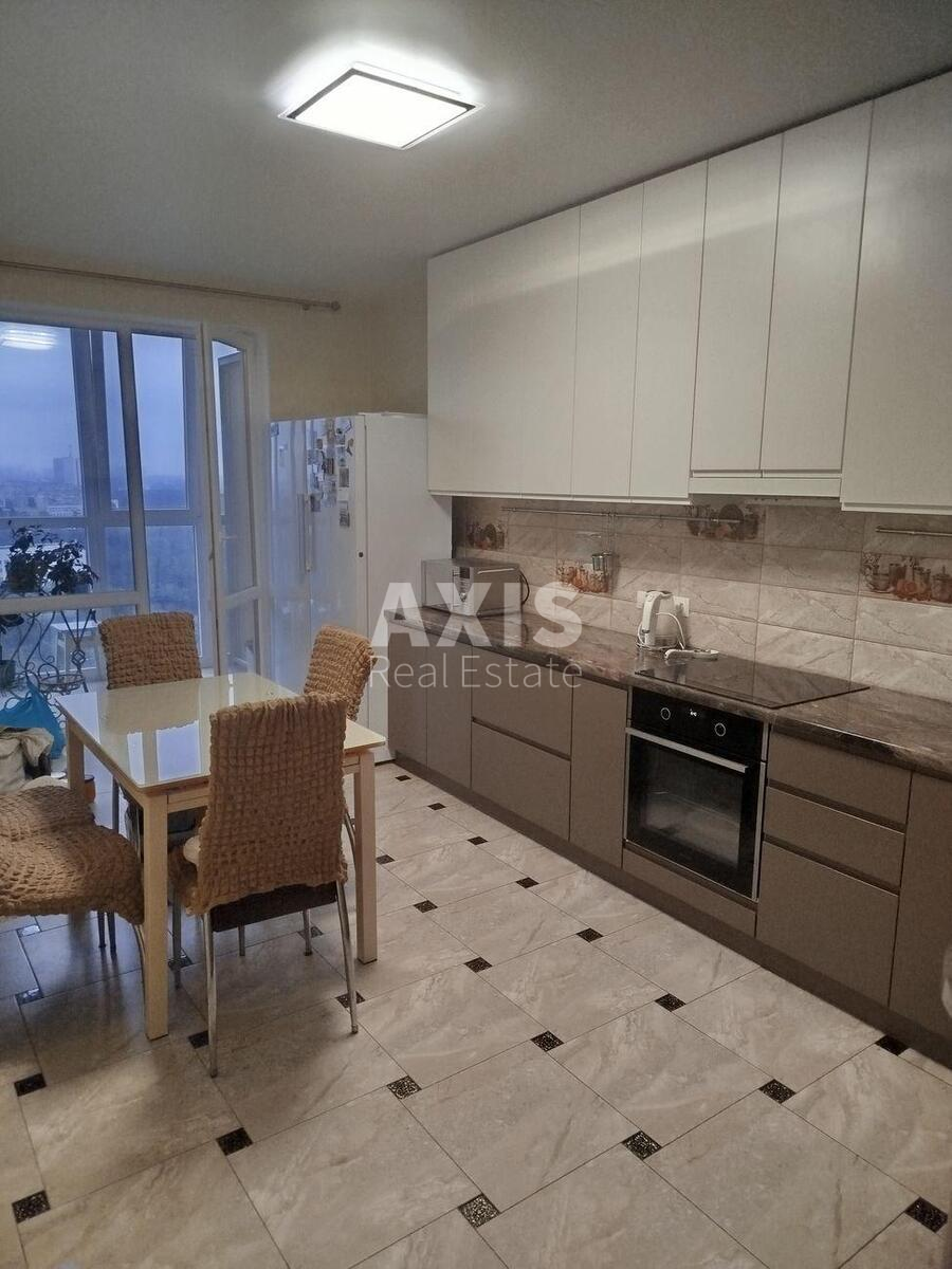 3k apartment bul. Darnyc'kyj 12