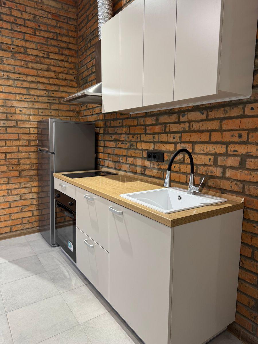 1k apartment vul. Protasiv Jar 82