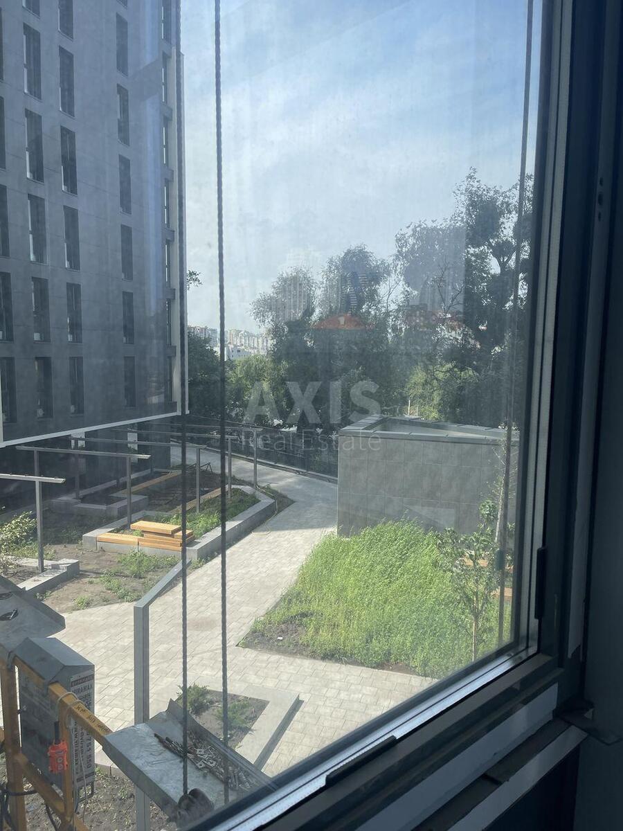 Service object shose Zaliznychne 47, 65m2589191