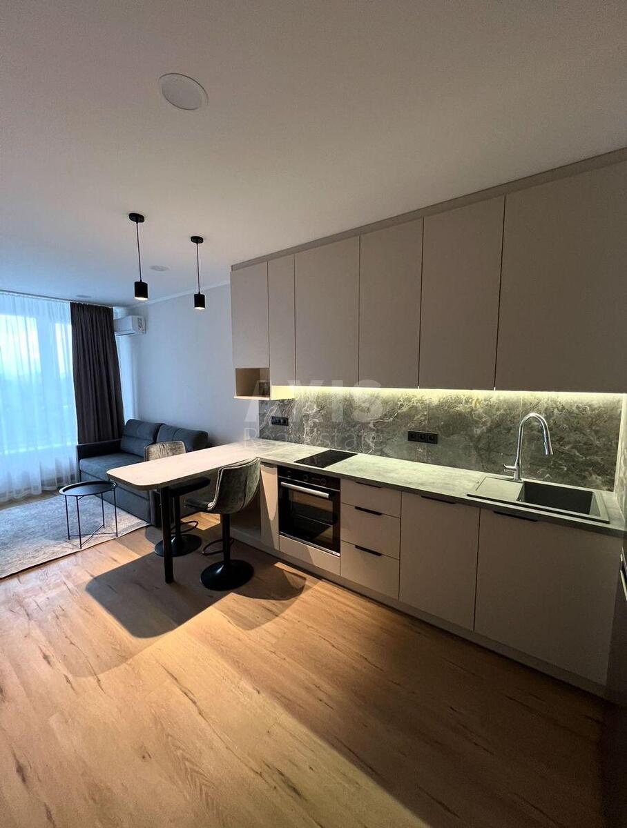 1k apartment vul. Teligy Oleny 25