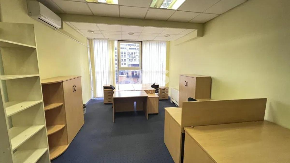 Office vul. Velyka Vasyl'kivs'ka 62/64, 305m2418732