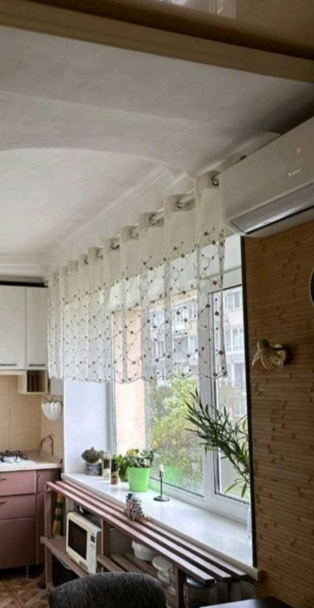 2k apartment vul. Dovnar-Zapol's'kogo 4А0