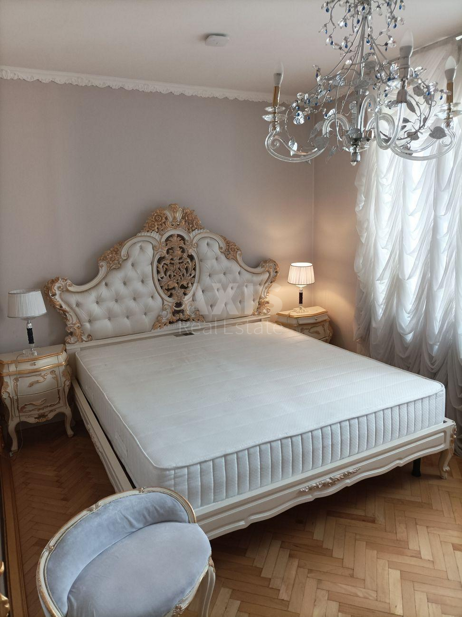 2k apartment vul. Turgenjevs'ka 437