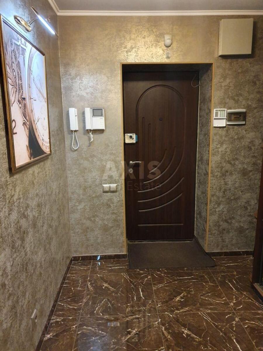 Office vul. Mezhygirs'ka 2А, 90m25