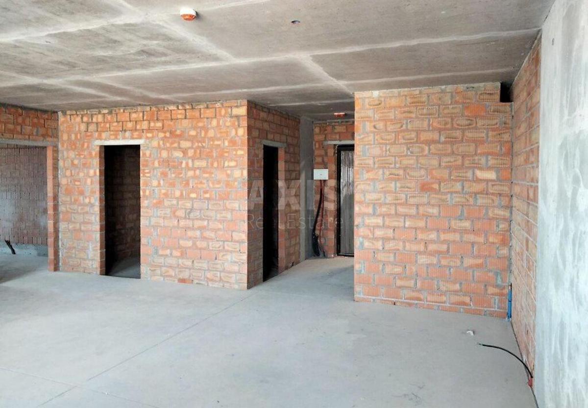 3k apartment vul. Zhyljans'ka 590