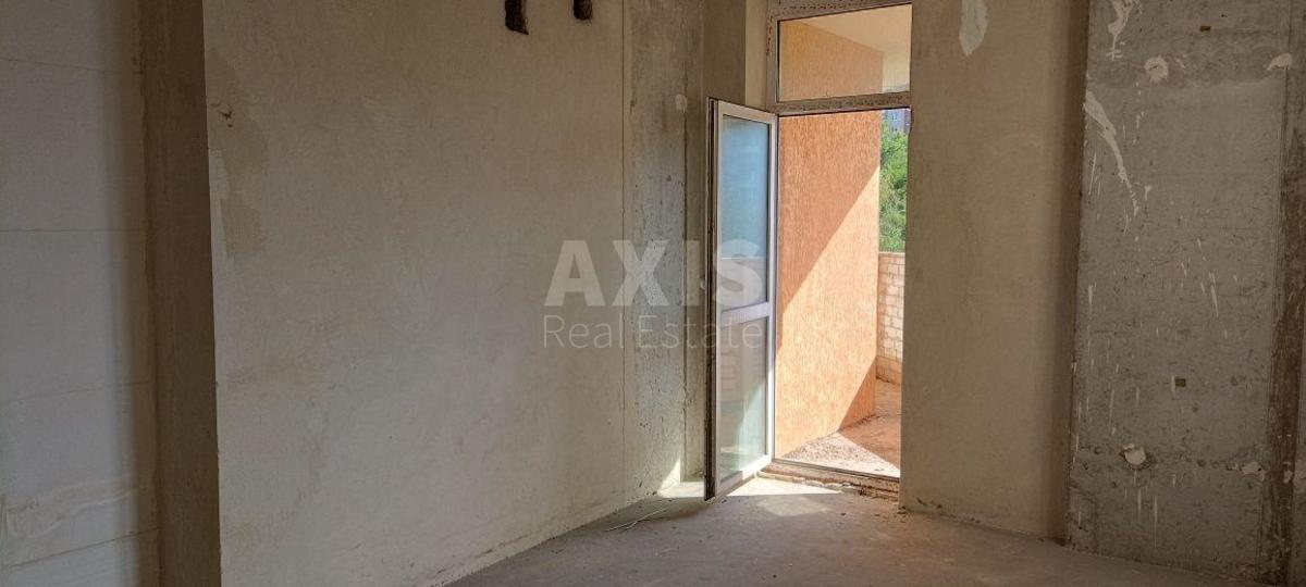 2k apartment vul. Saperno-Slobids'ka 2213