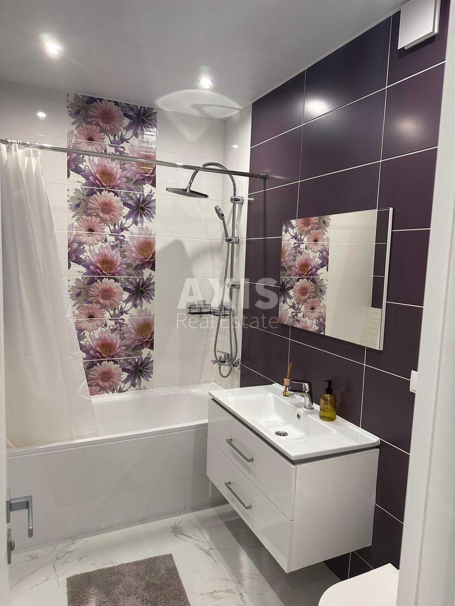 1k apartment prov. Moskovs'kyj 27