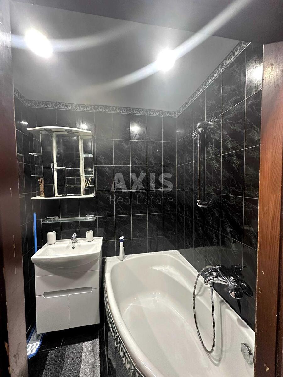 2k apartment vul. Virmens'ka 311