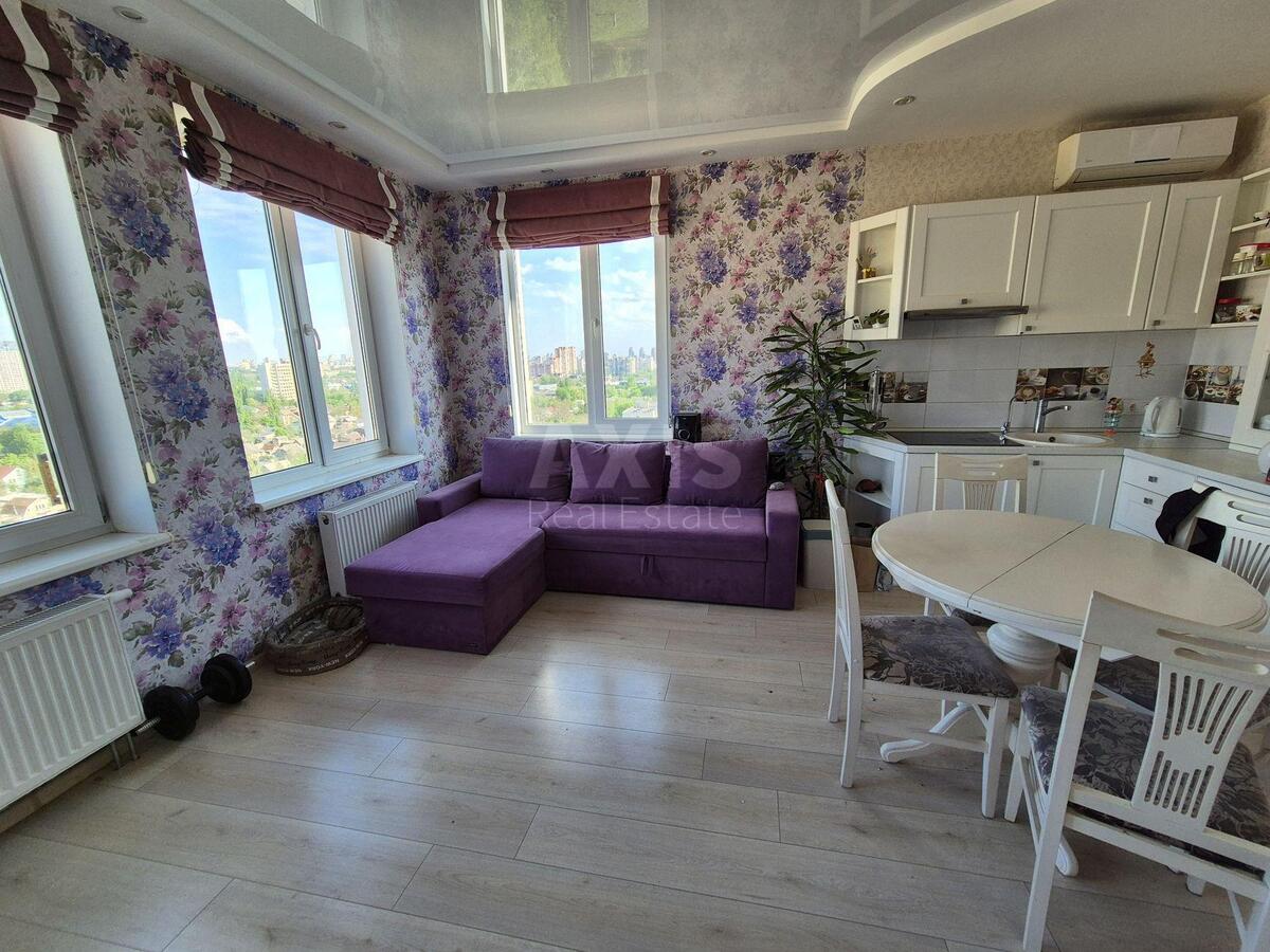 2k apartment vul. Klavdii'vs'ka 402