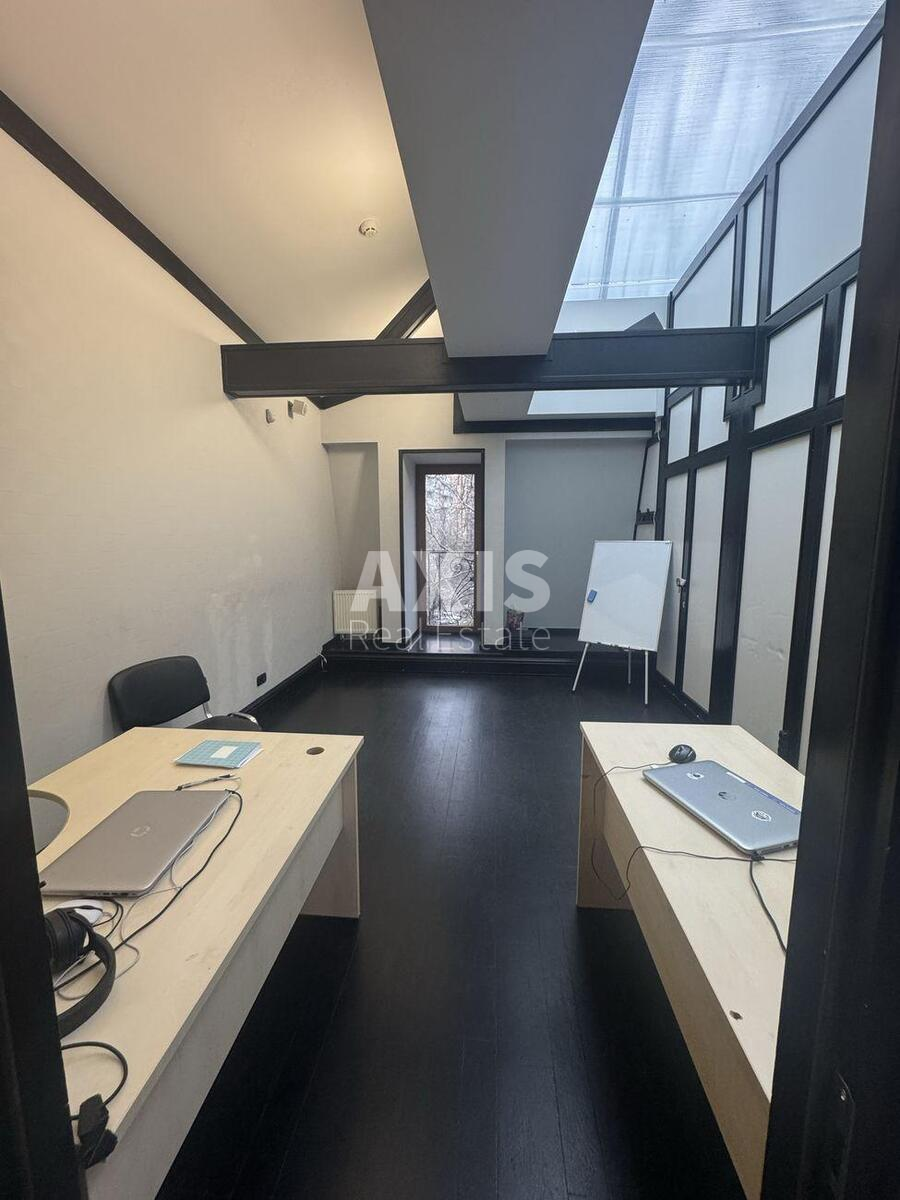 Office vul. Zhyljans'ka 72А, 140m2468630