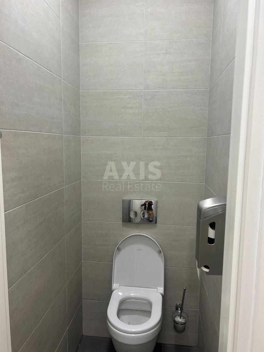 Office vul. Strutyns'kogo Sergija 13/15, 130m25706514