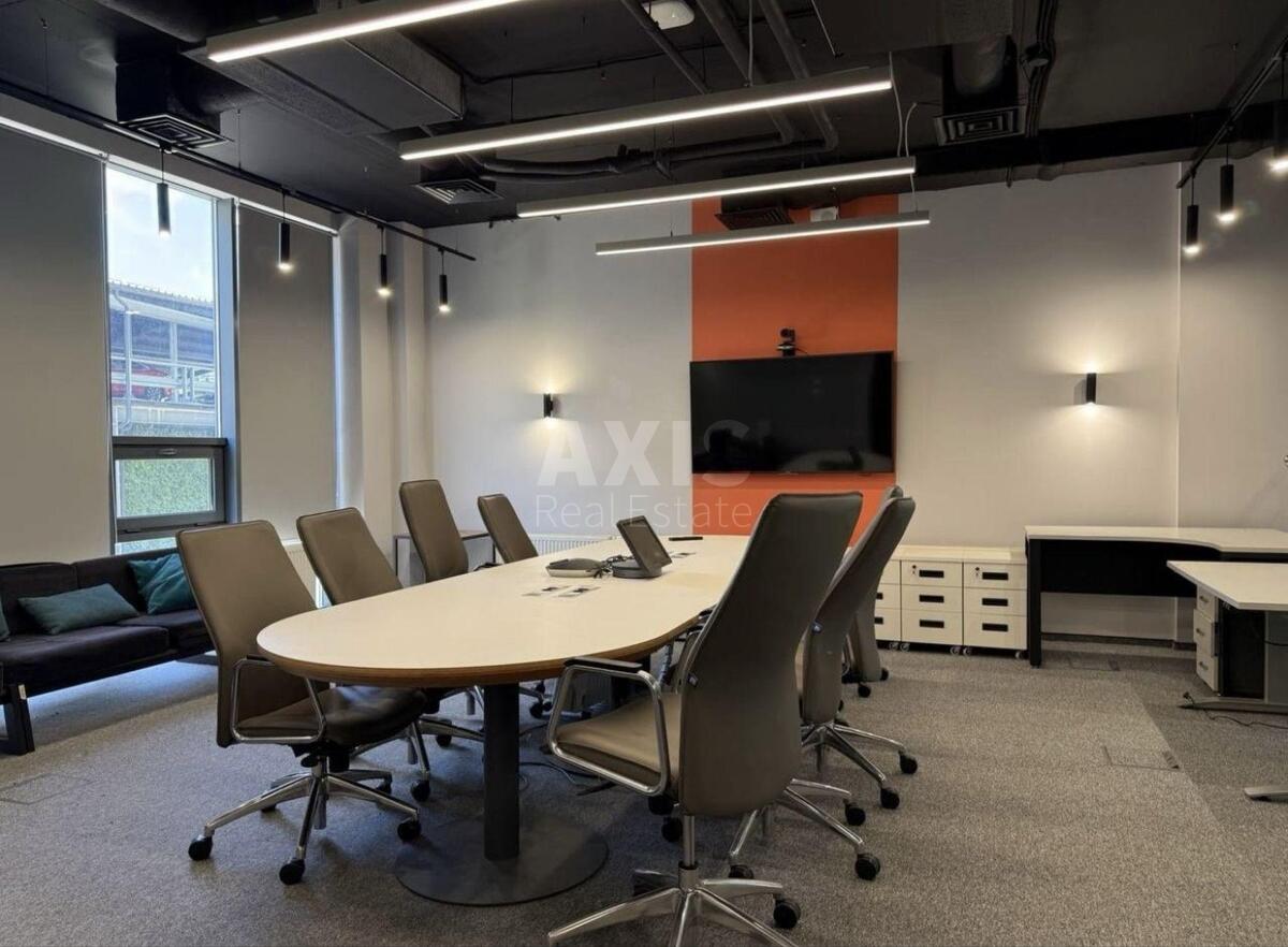 Office vul. Gajdara 58/10, 728m2613620