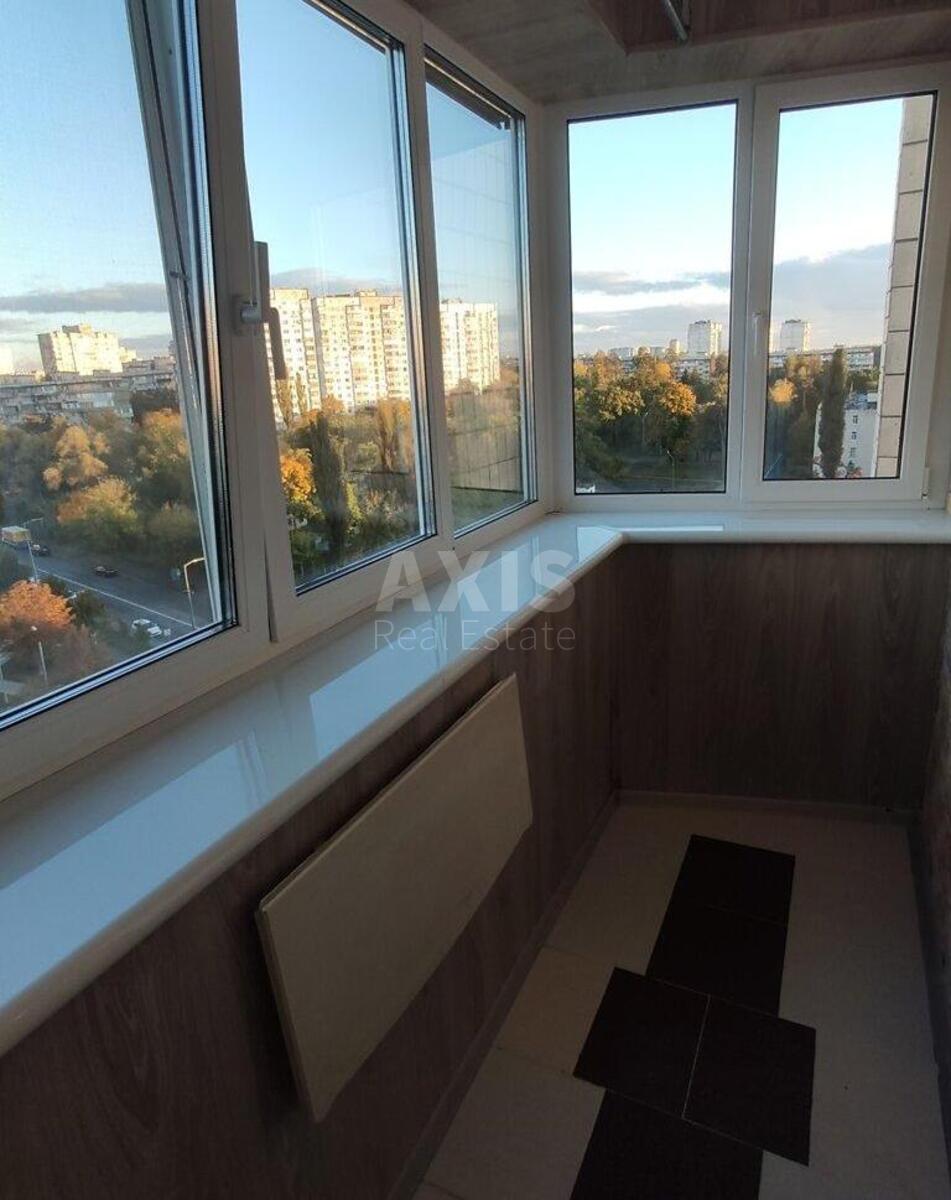 3k apartment vul. Pryluzhna 146065810