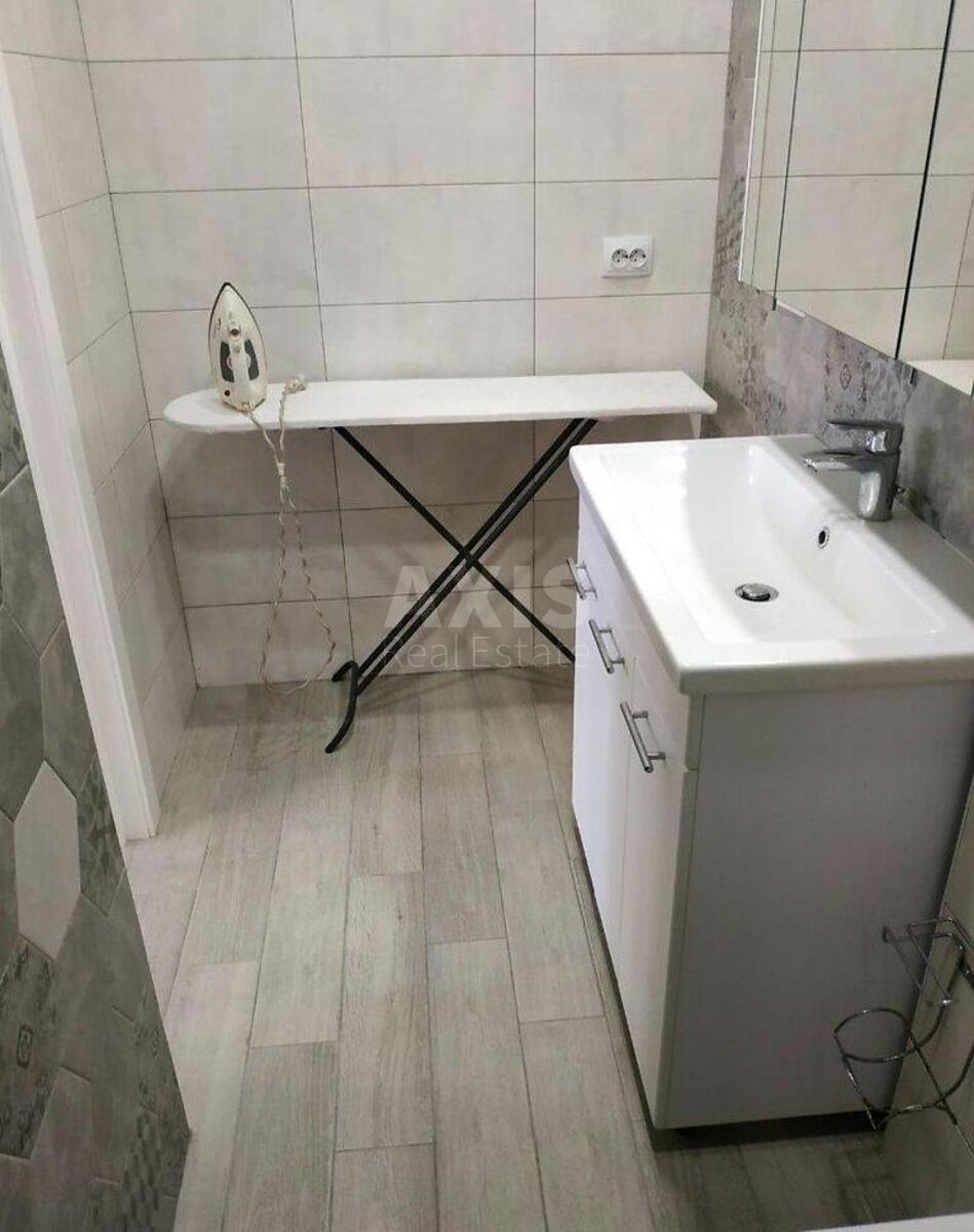 2к квартира ул. Драгоманова 38А5640011