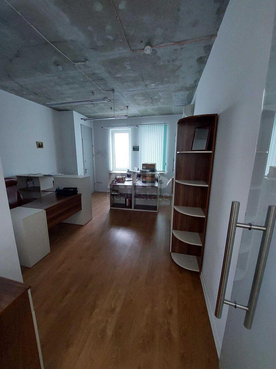 Офис ул. Чавдар Елизаветы 1, 300м2567808