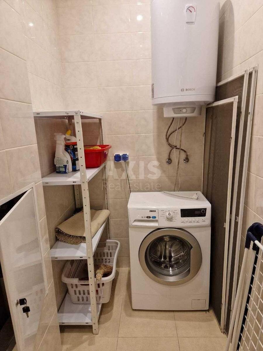 2k apartment vul. Svitla 3569681