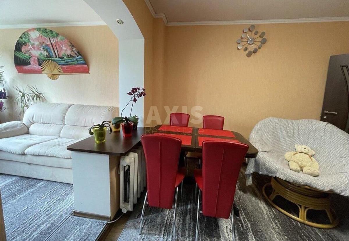 2к квартира ул. Милославская 47А463511