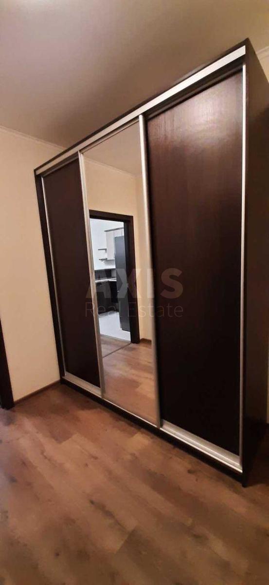 1k apartment vul. Oleny Pchilky 31