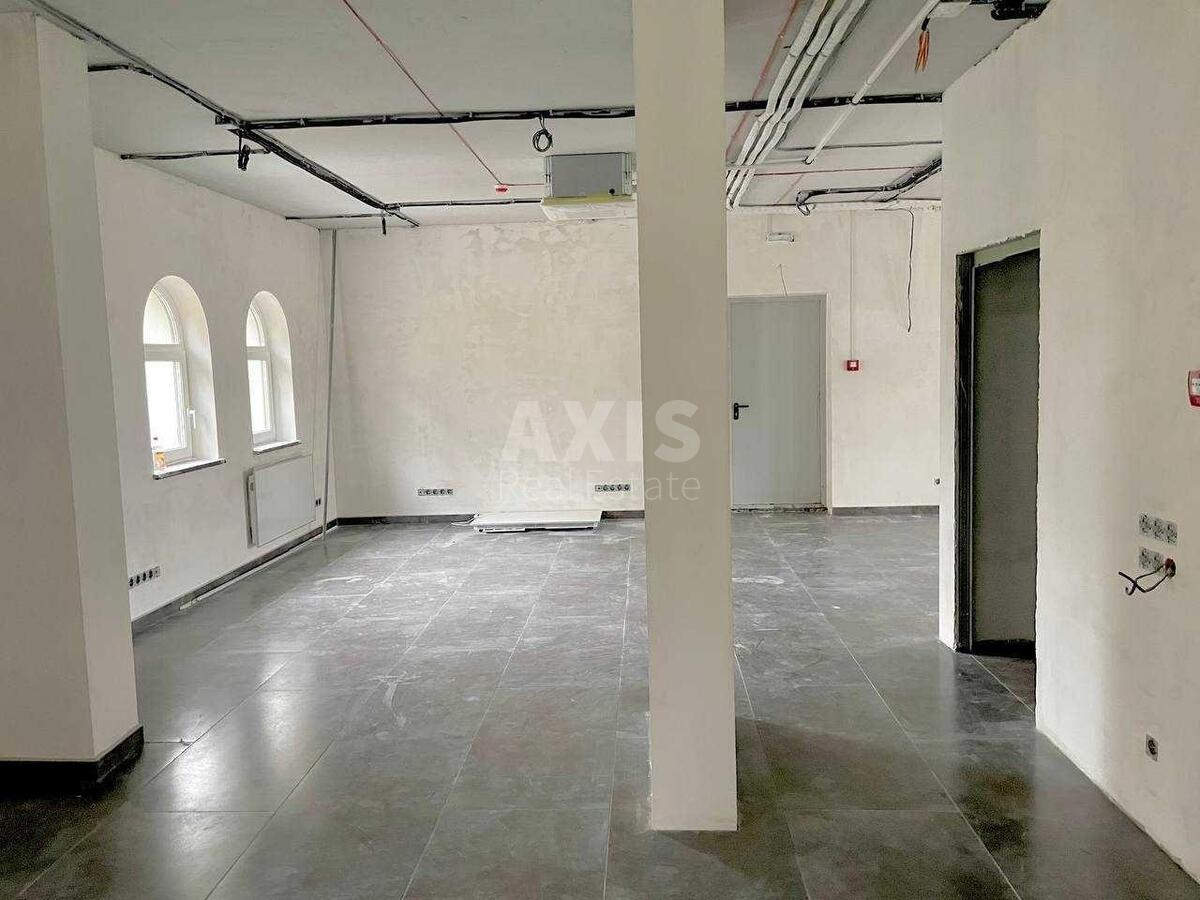 Office vul. Rustaveli Shota 18А, 800m2566155