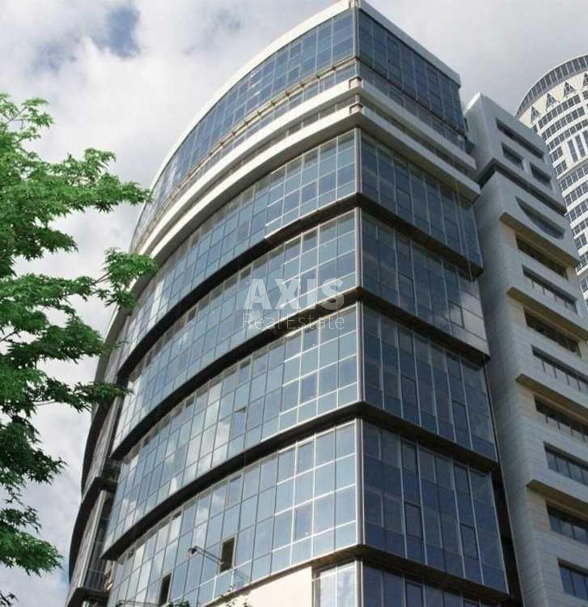 Офіс вул. Кудрі Івана 26, 146м2