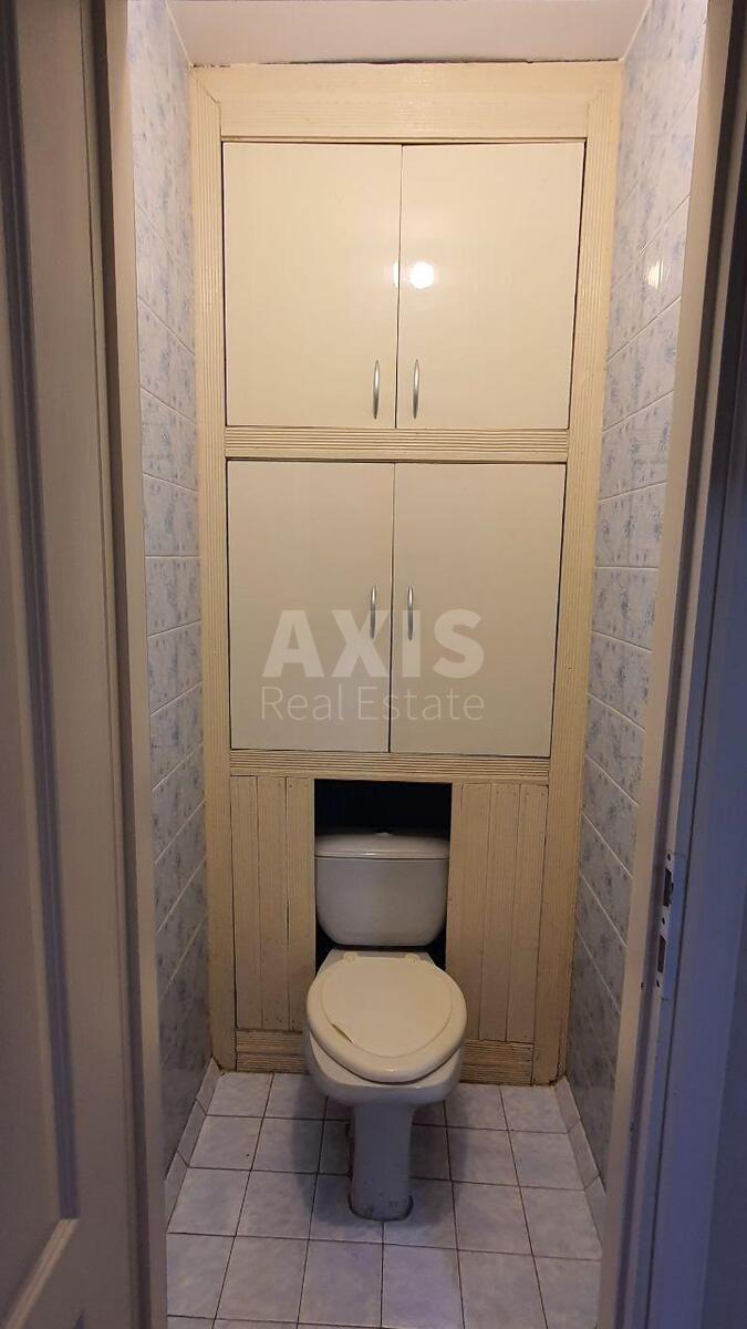 2к квартира ул. Ревуцкого 7612436