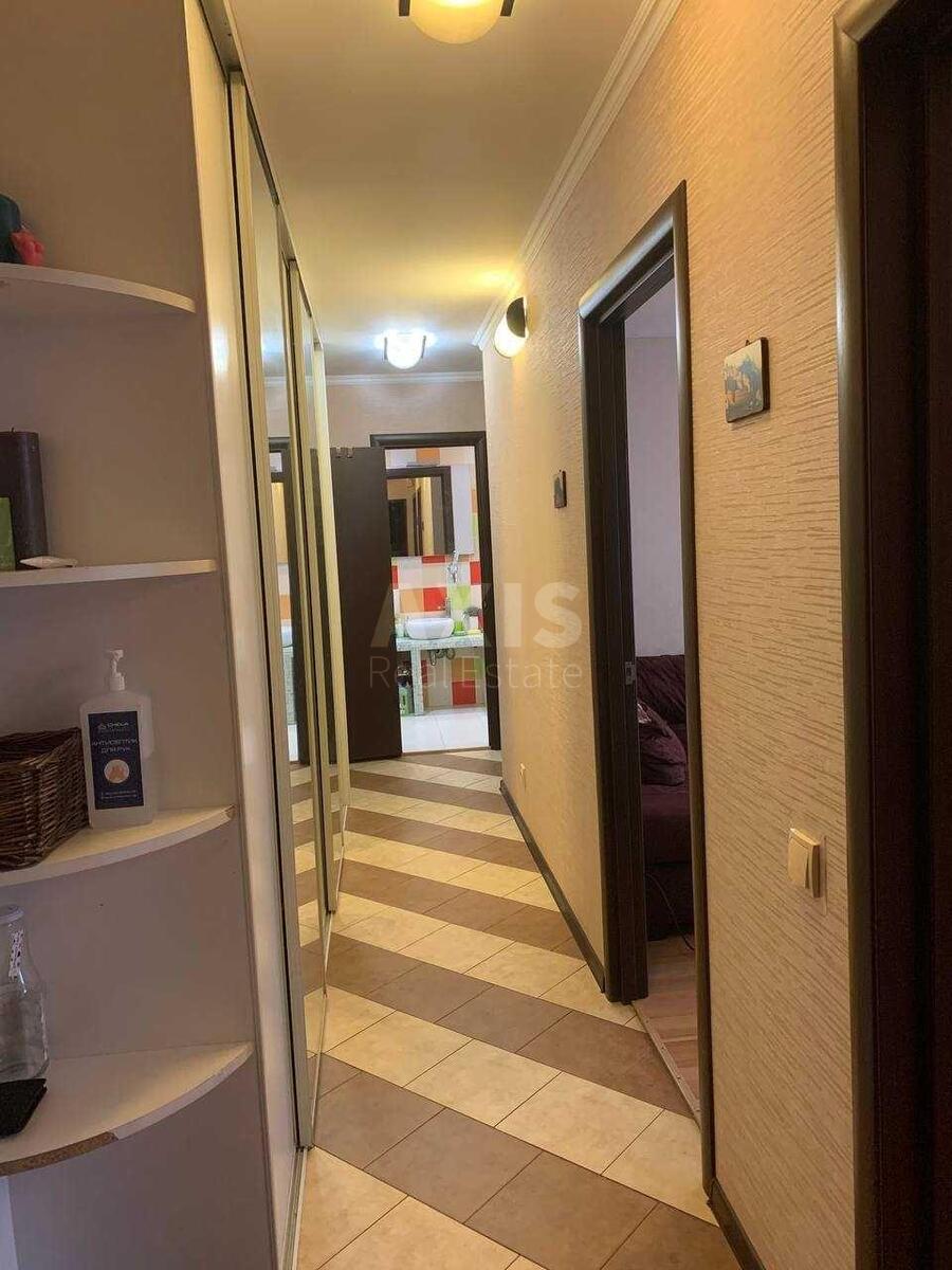 3k apartment vul. Borshhagivs'ka 129/131568602