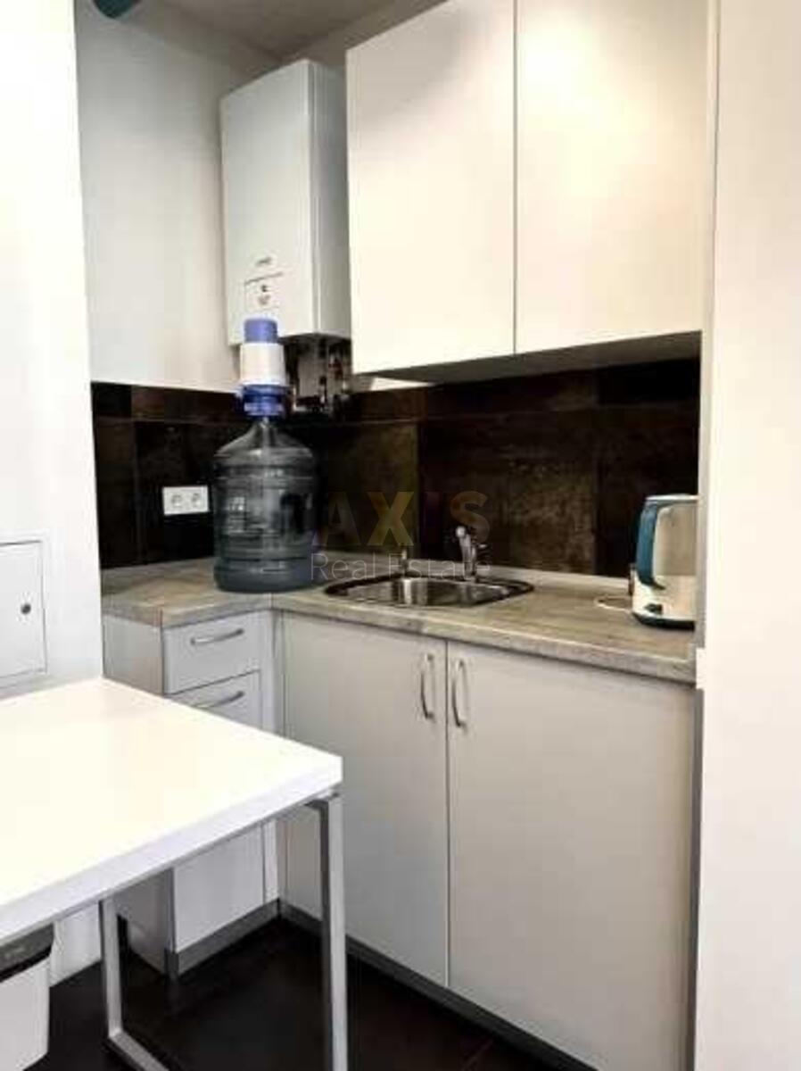 Office pr-t Sobornosti 30А, 77m25822810