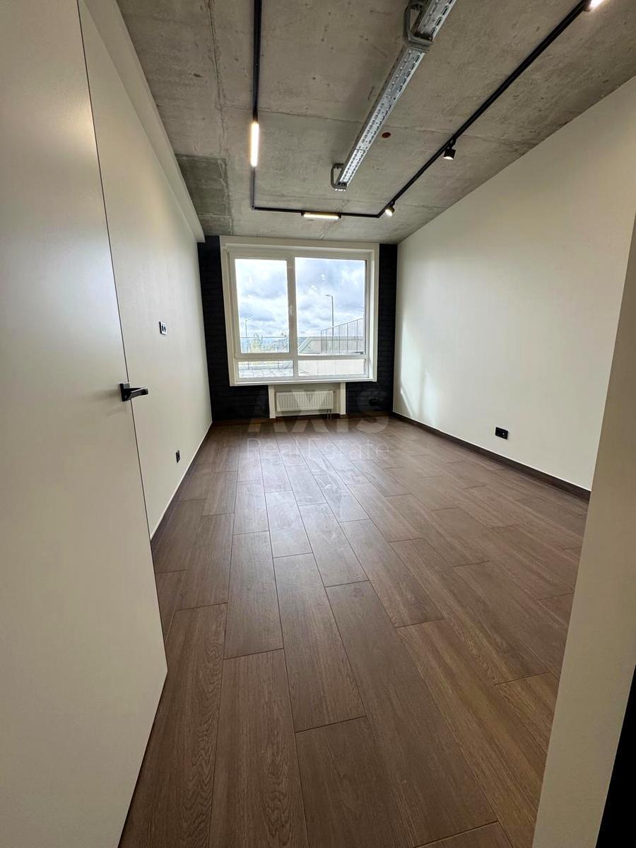 Office nab. Dniprovs'ka 15К, 100m2625410
