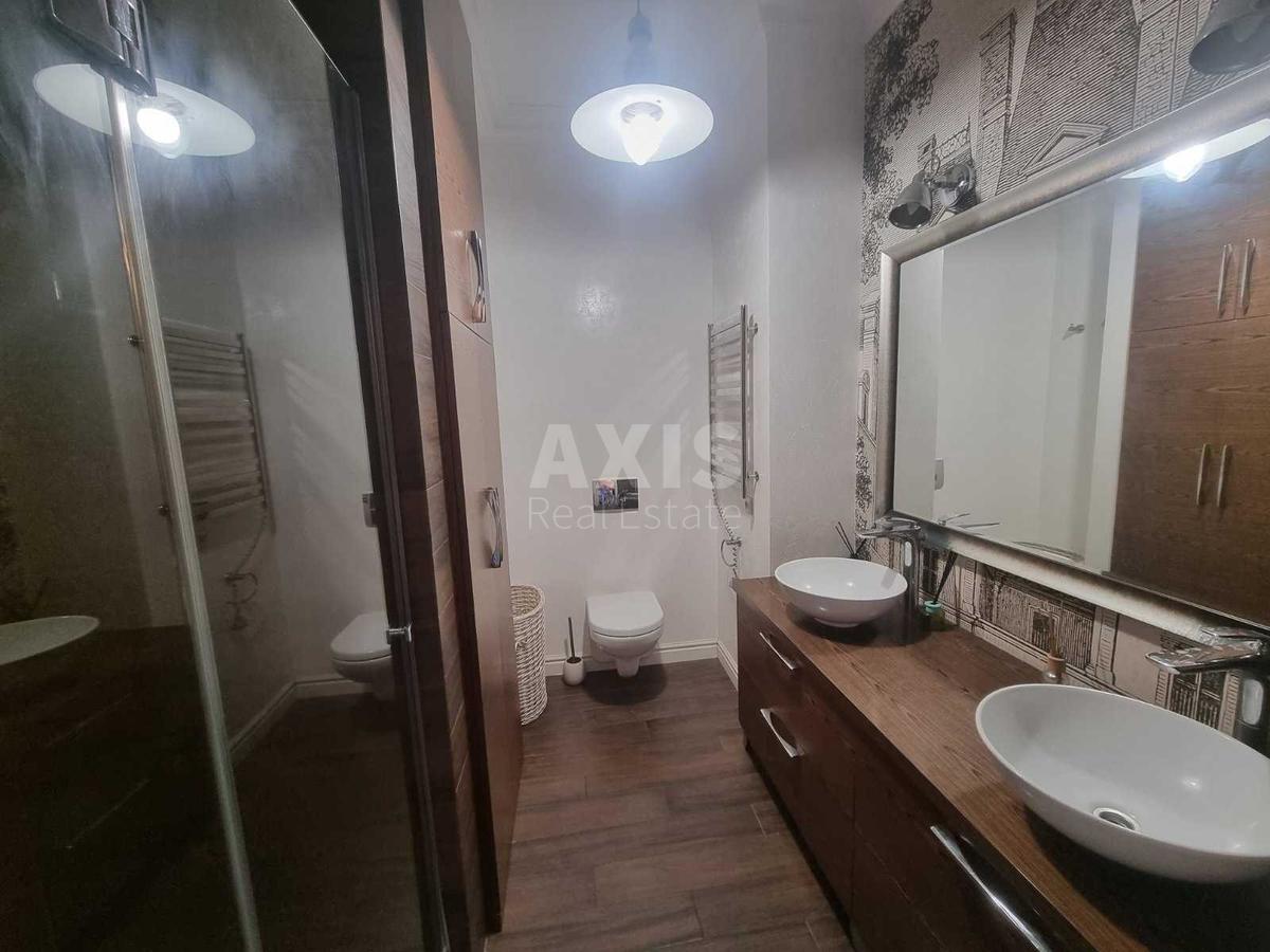 4k apartment vul. Parkovo-Syrec'ka 4В9