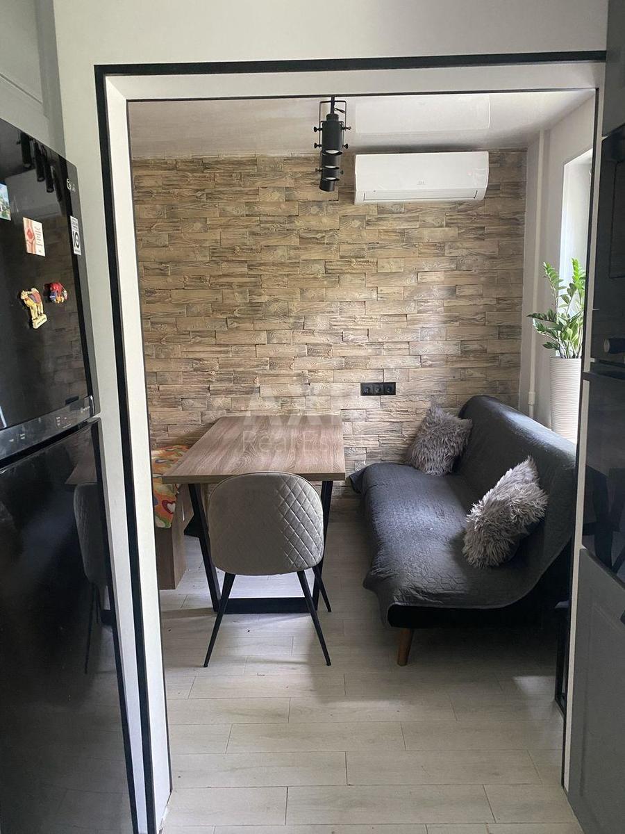 3k apartment vul. Rajduzhna 38