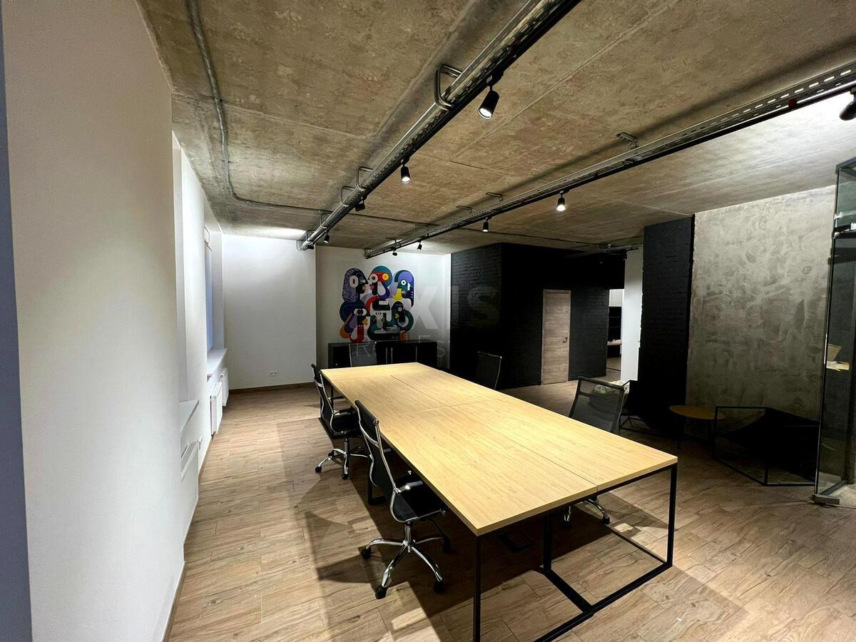 Office vul. Vasylya Tyutyunnyka 37/1, 108m2617023