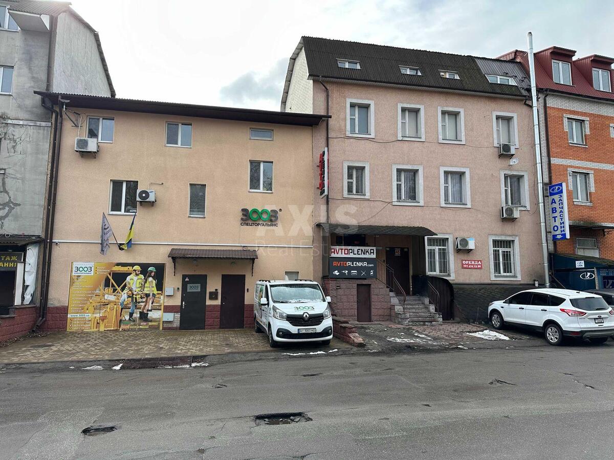 Service object vul. Vsevoloda Zmijenka 34/21, 172m2