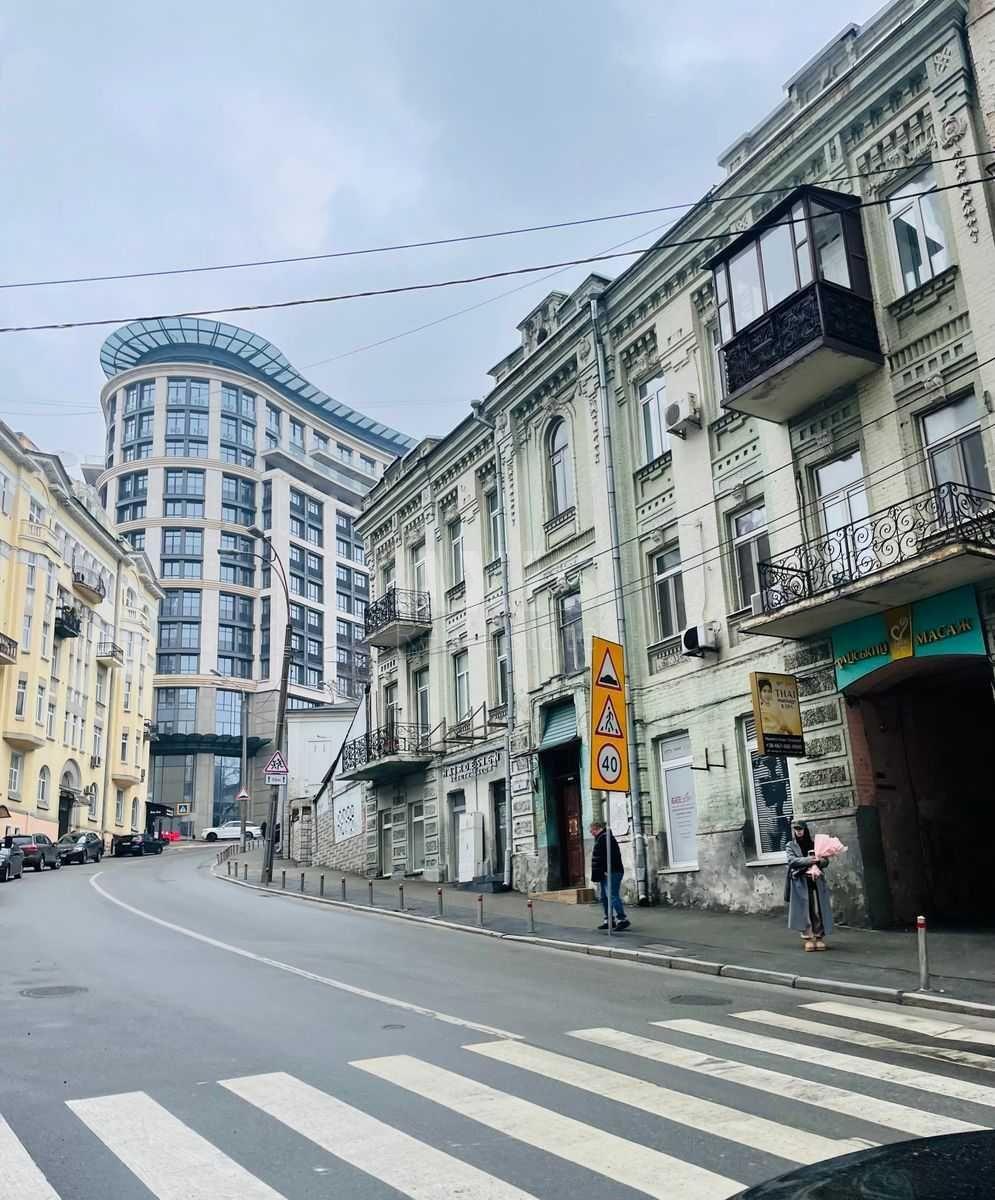 3k apartment vul. Kruglouniversytets'ka 612