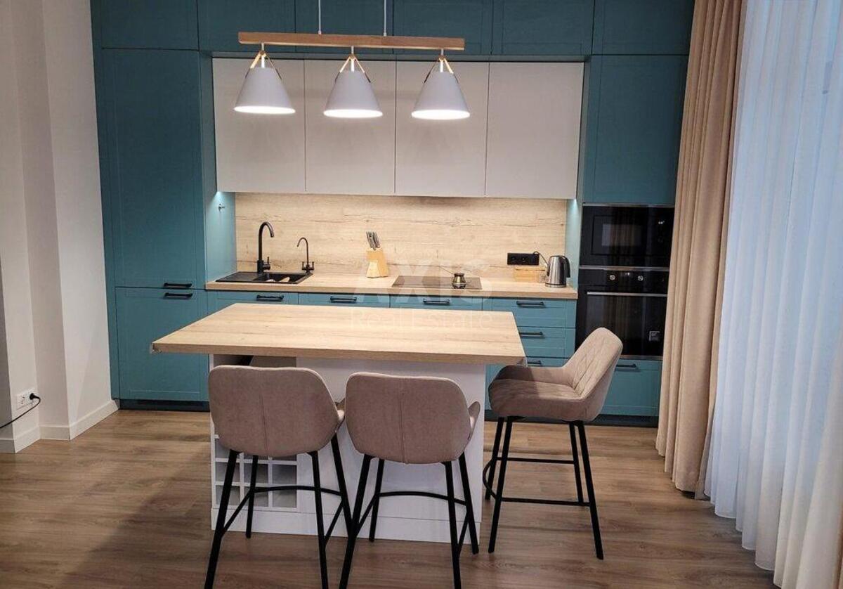 2k apartment vul. Kahovs'ka 62А