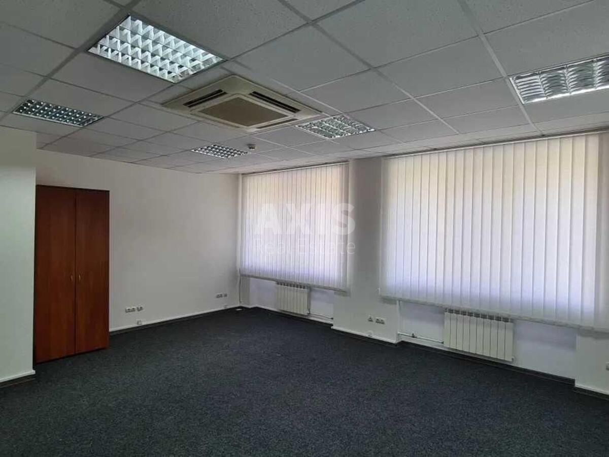 Trade object vul. Vasylenka Mykoly 21, 1686m2635375