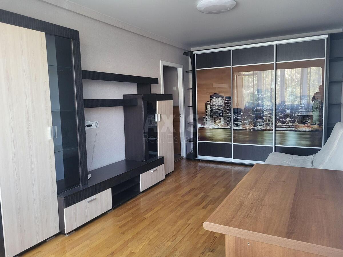 2к квартира ул. Евгения Коновальца 37588292