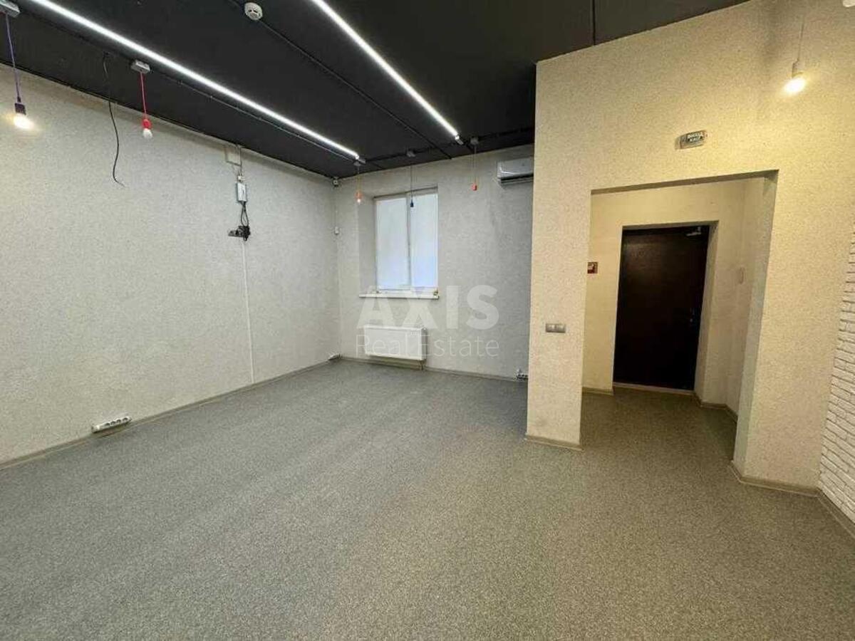 Office vul. Lebedjeva Akademika 1, 91m21