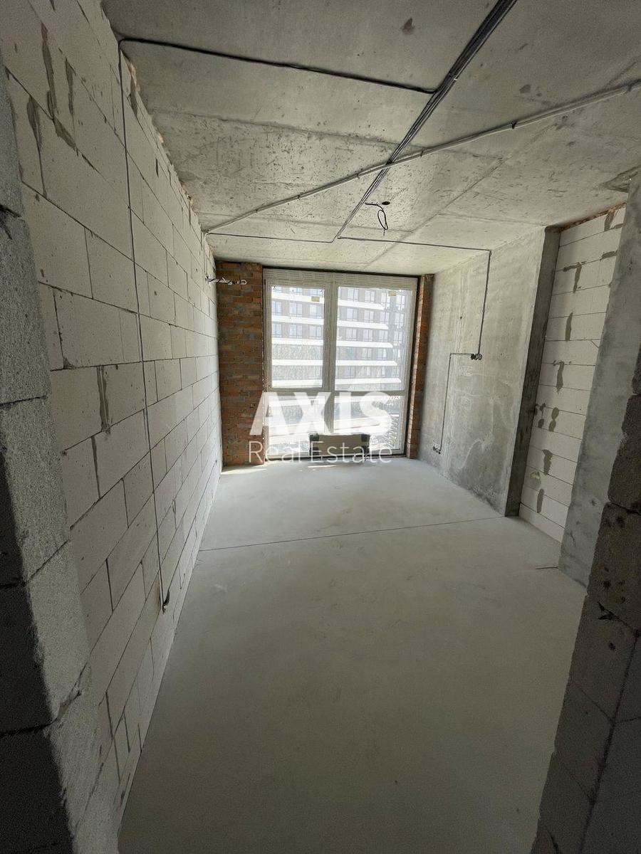3k apartment nab. Dniprovs'ka 153