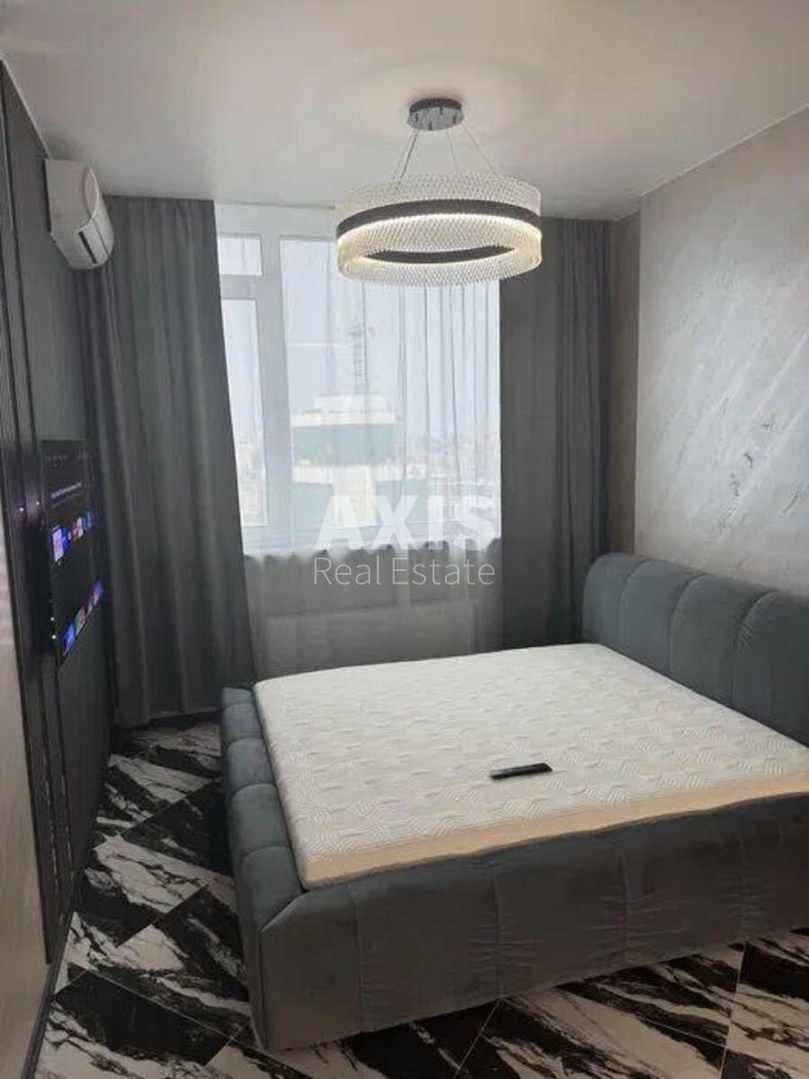 1k apartment pr-t Berestejskij 11Б604295