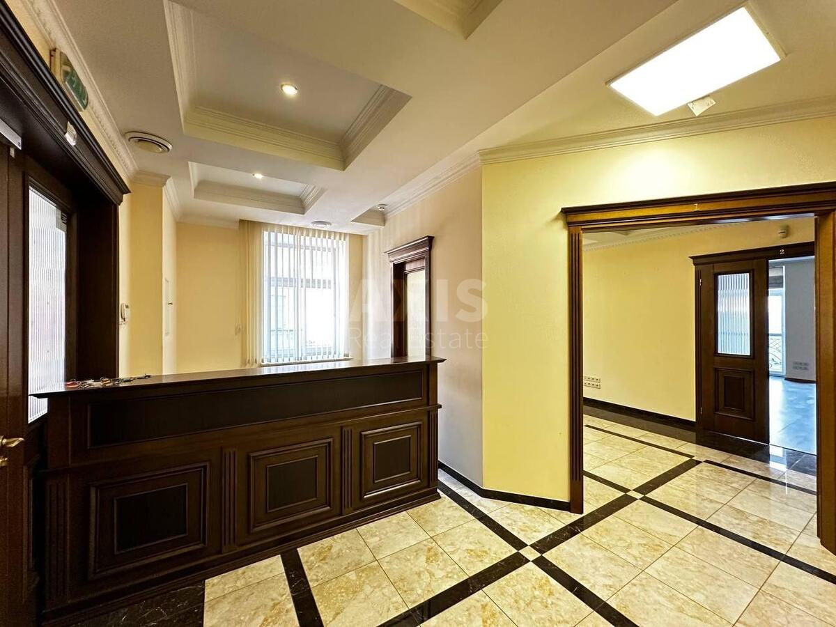Office vul. Irynyns'ka 5/24, 682m2605299
