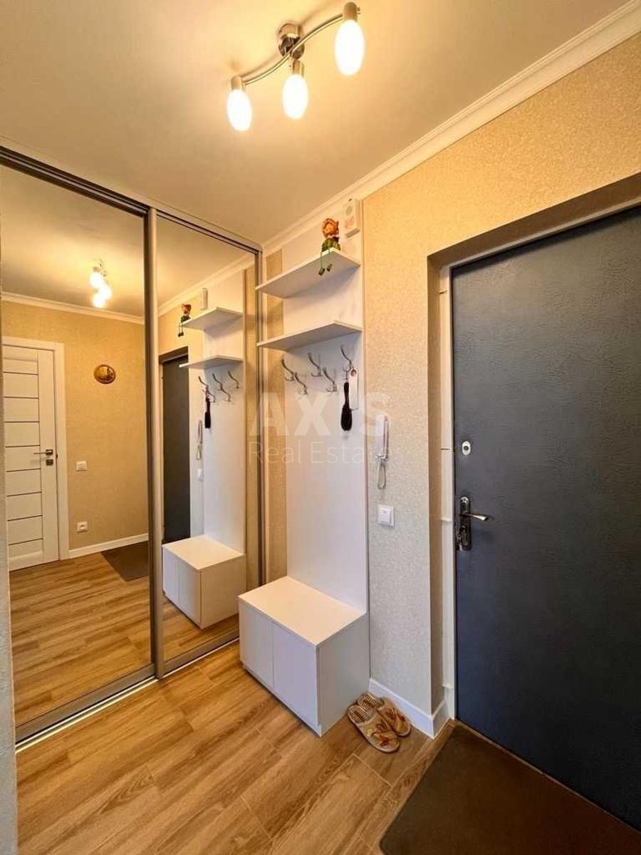 1k apartment vul. Oleksandra Arhypenka 8Б4