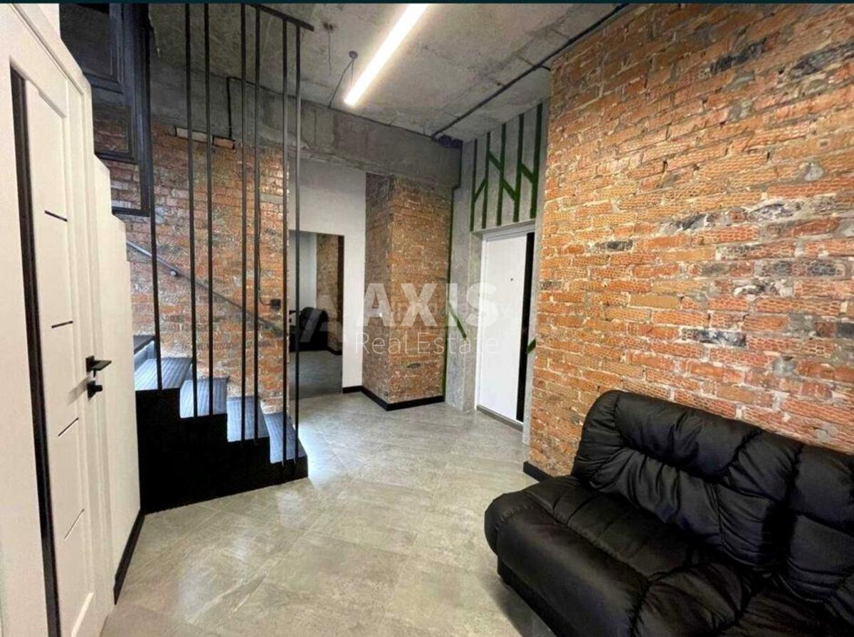 Office vul. Jevgena Konoval'cja 44А, 237m2593876