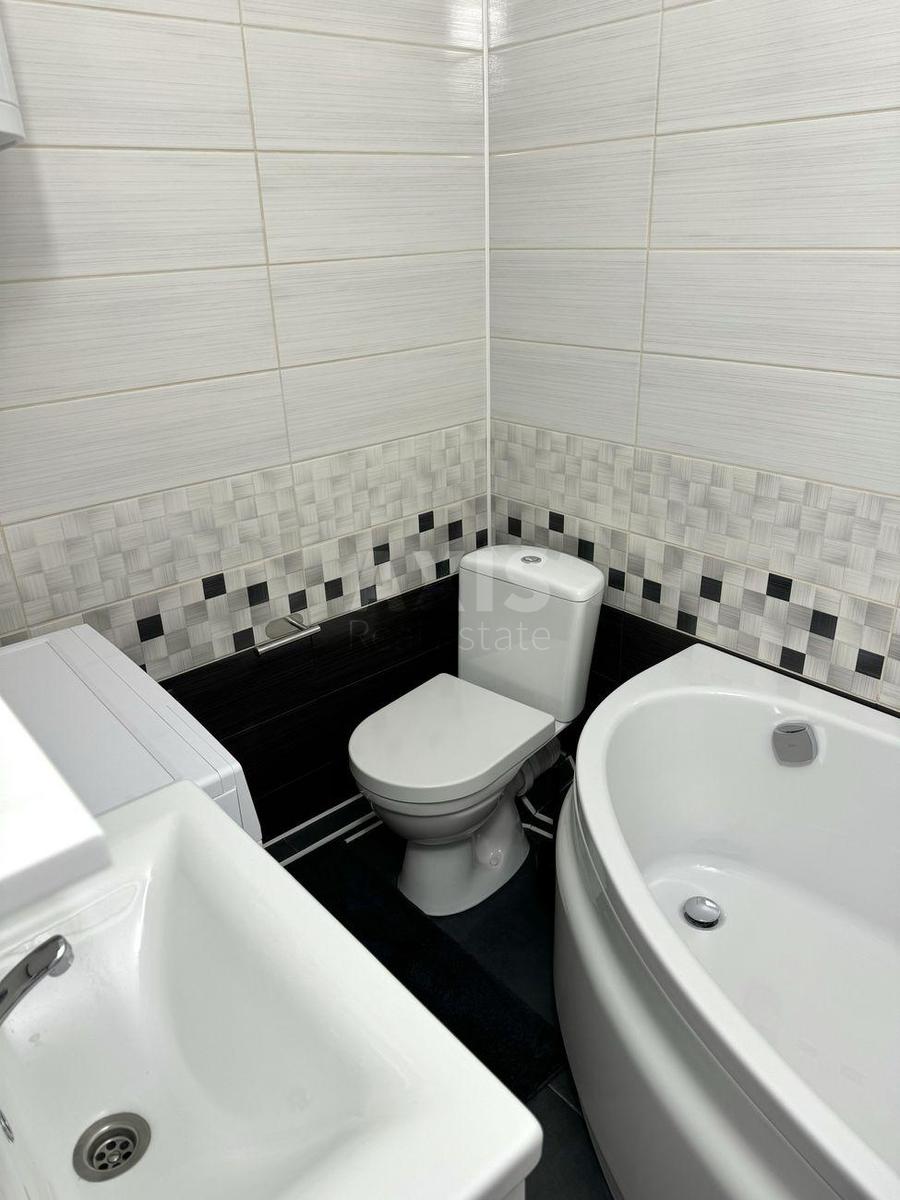 1k apartment vul. Myhajla Maksymovycha 26Б6