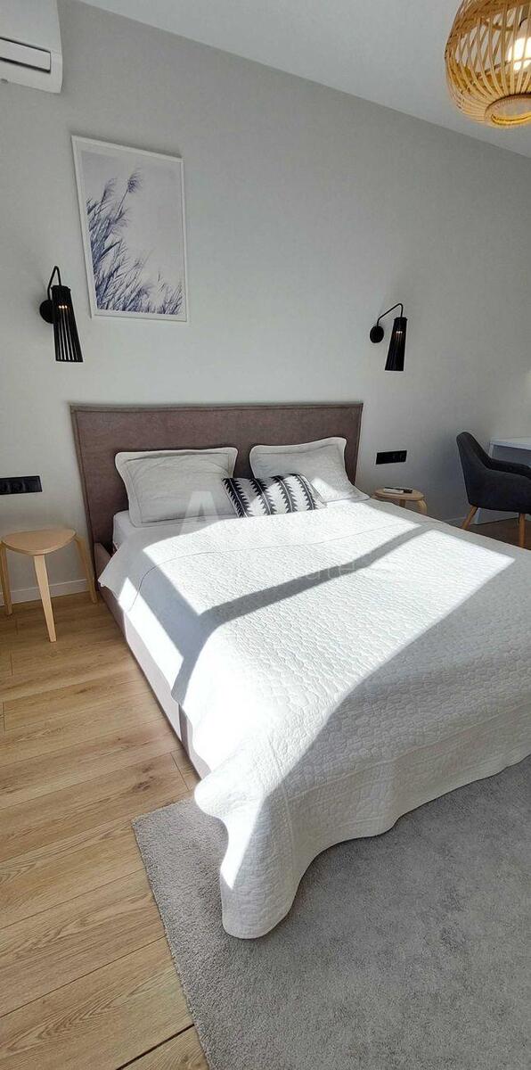 1k apartment vul. Stusa Vasylja 7Б596784