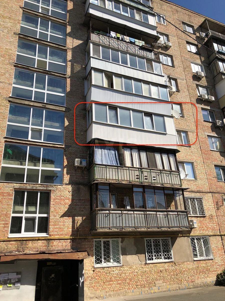 3k apartment vul. Degtjarivs'ka 11