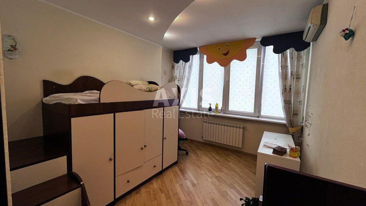 4k apartment vul. Antonovycha 1404