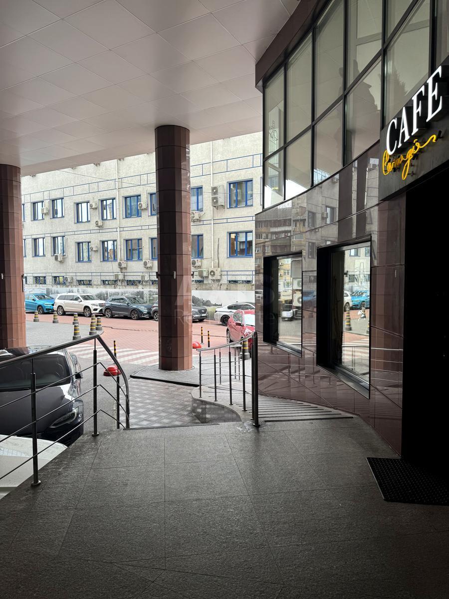 1k apartment uzv. Klovs'kyj 76155214