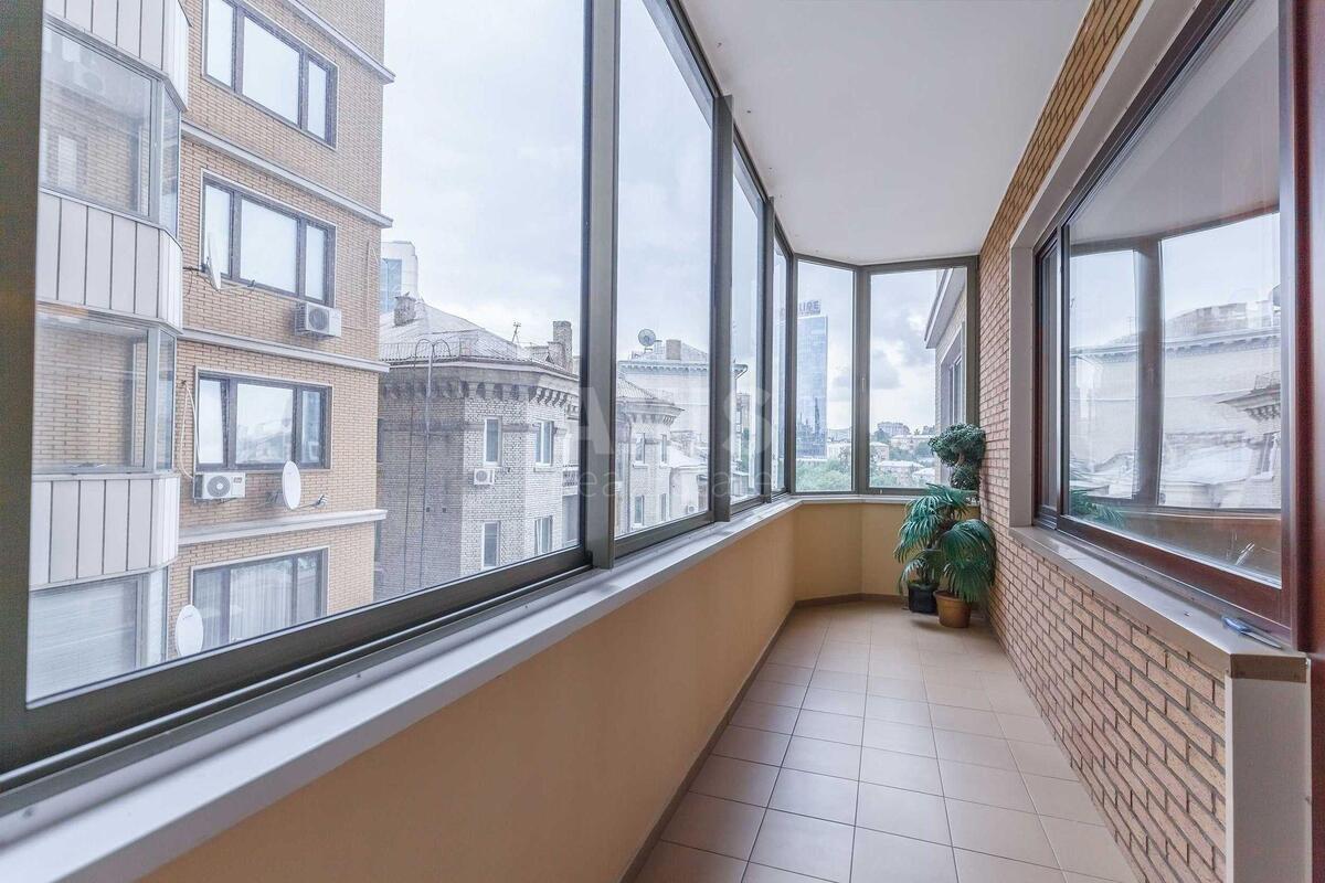 4к квартира ул. Кропивницкого 1010