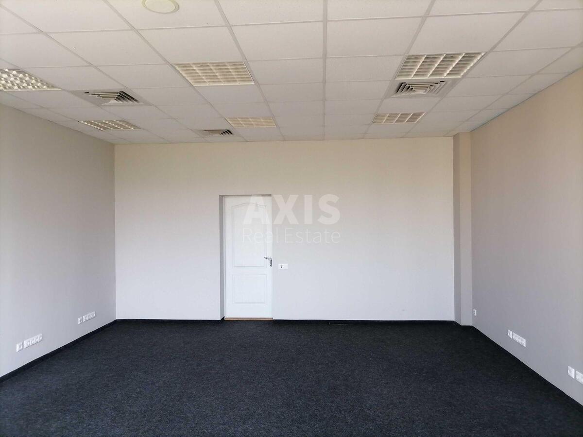 Office vul. Gogolivs'ka 17, 38m21
