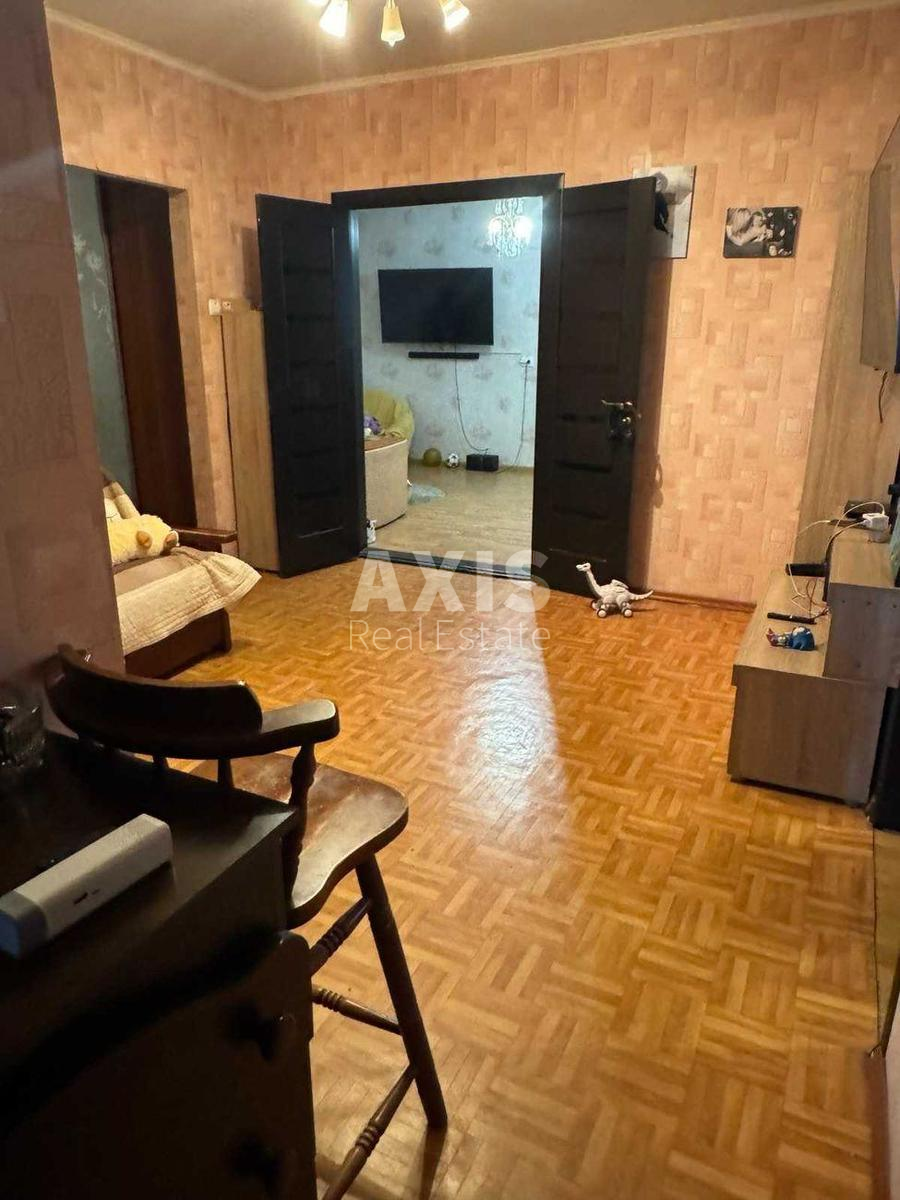 3к квартира ул. Драгоманова 110